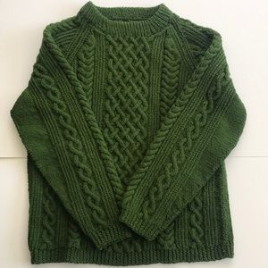 Cable knit fisherman’s sweater.  Handmade. Green